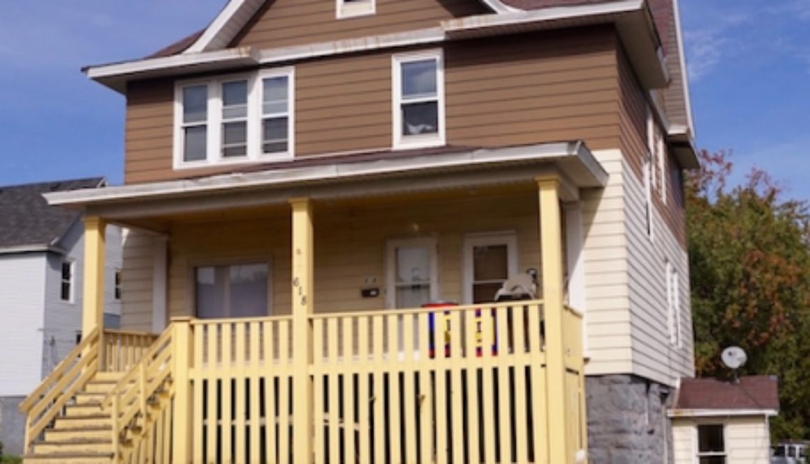 618 1/2 North 9th Ave E, Duluth, MN