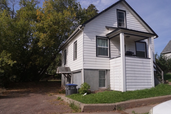 607 East 7th Street - Duluth apartment - exterior