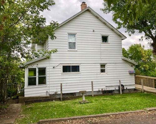 717 N 5th Ave E. - Duluth apartment - exterior