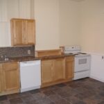 1429 East 2nd Street - Duluth rental property - kitchen