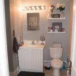 1716 East 5th Street - Duluth rental property - bathroom