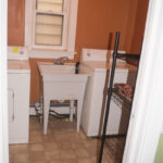 728 East 5th St. - Duluth apartment - laundry