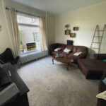 931 East 7th Street - Duluth rental property - living room