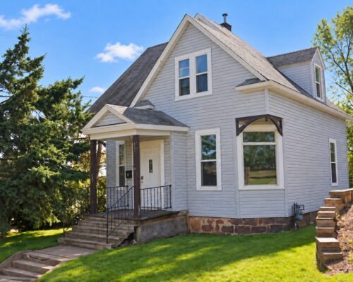 417_N_8th_Ave_E (1)
